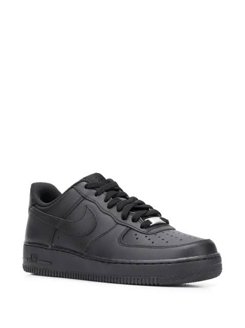 Nike Air Force 1 Black